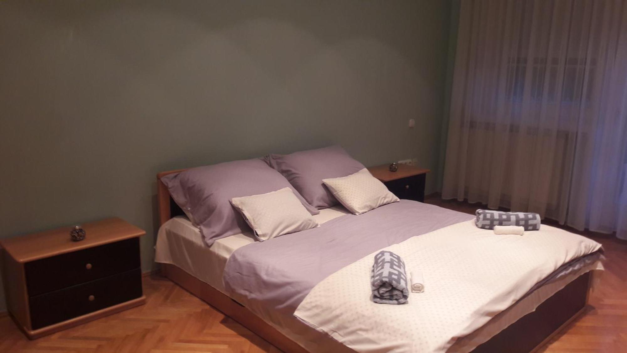 Pero Panzio Bed & Breakfast Debrecen Bagian luar foto