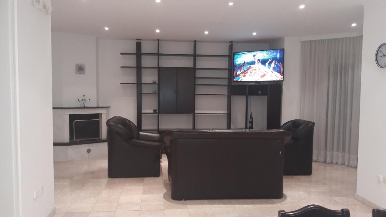 Pero Panzio Bed & Breakfast Debrecen Bagian luar foto