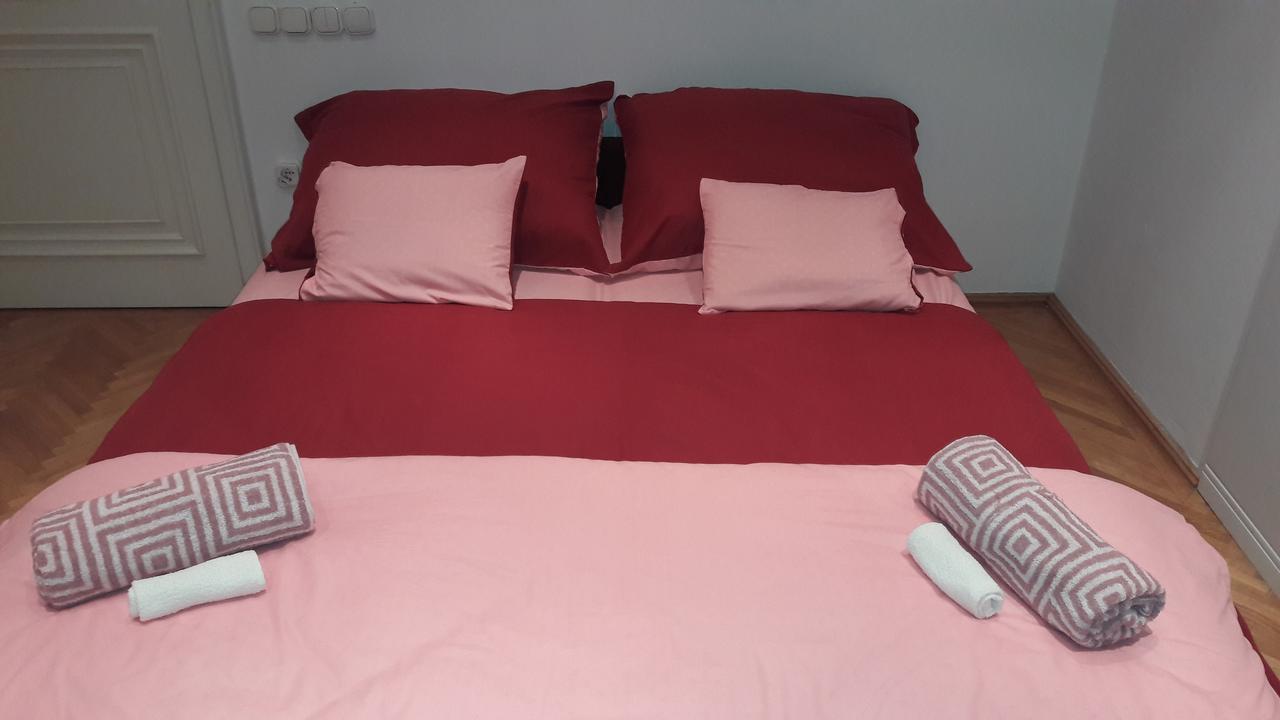 Pero Panzio Bed & Breakfast Debrecen Bagian luar foto