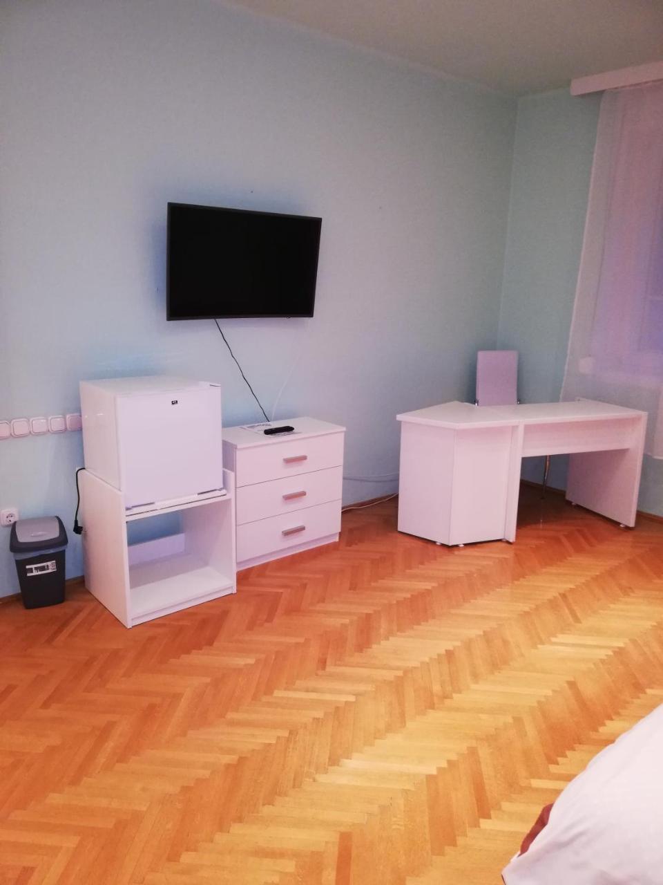 Pero Panzio Bed & Breakfast Debrecen Bagian luar foto